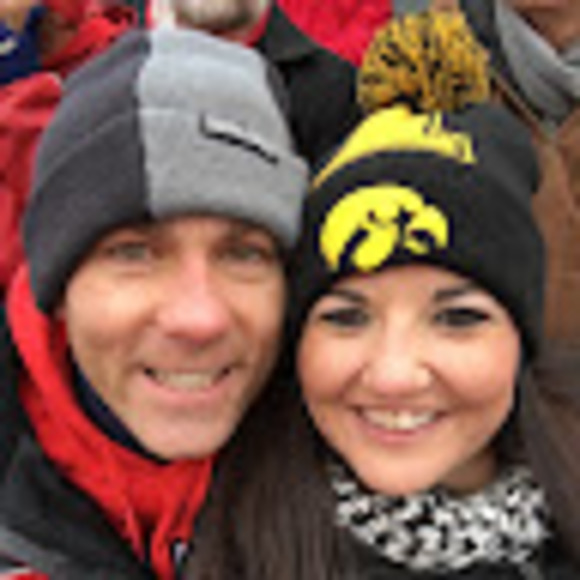 Meet your Posher, Jessica - Picture 1 of 1